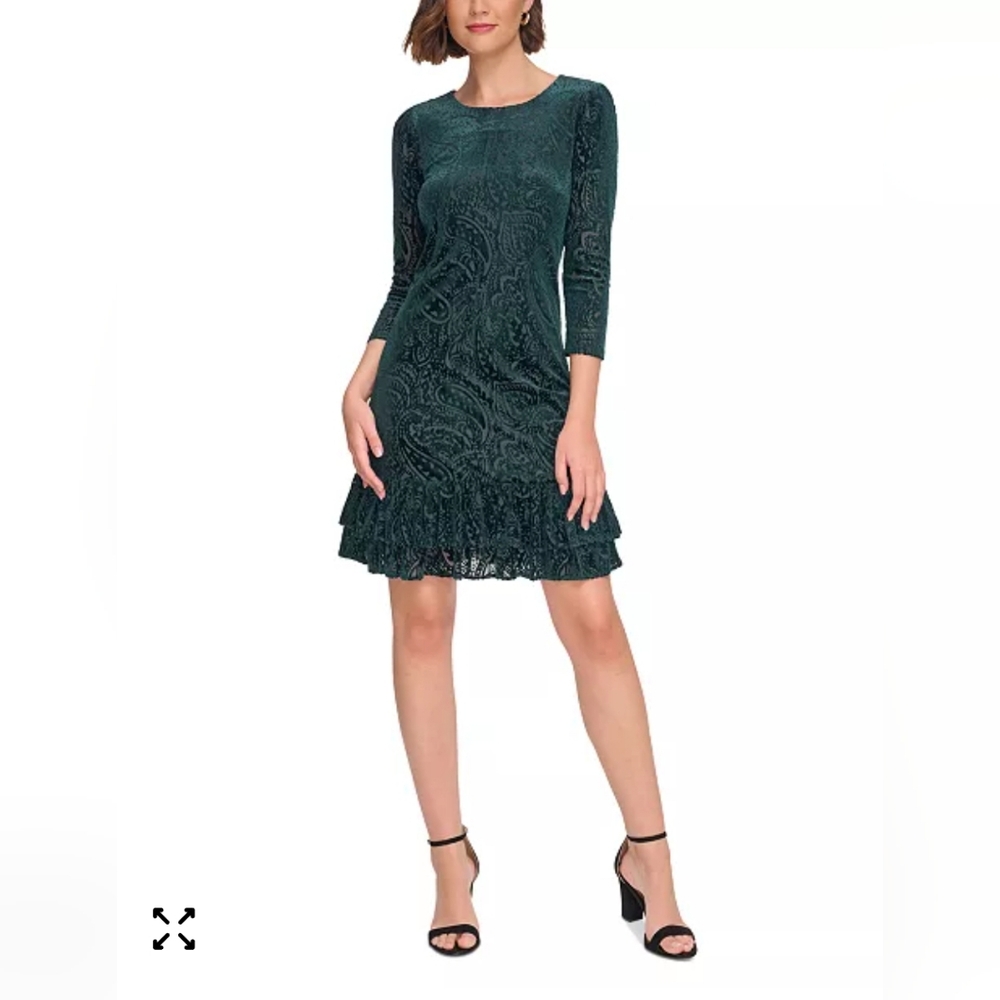 Tommy Hilfiger Emerald Velvet Paisley burnout- Dark academia Size 10